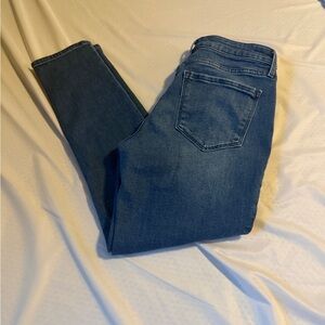 Old Navy Women's Skinny Jeans in Classic Blue